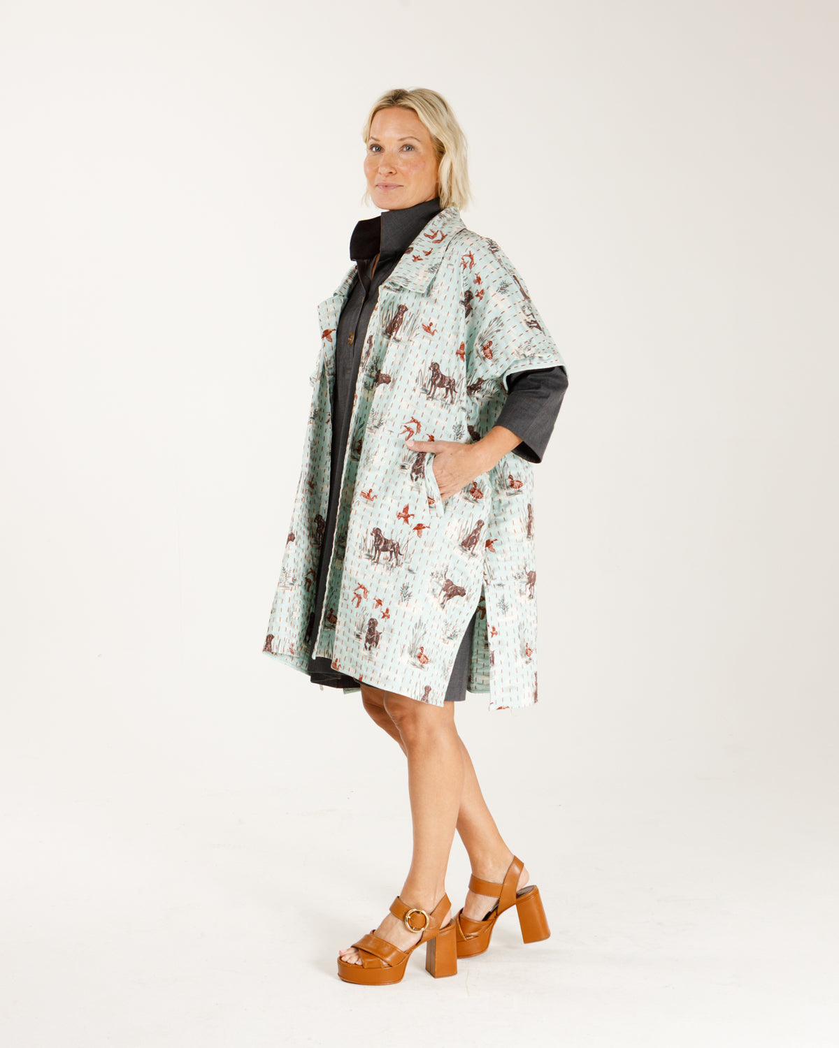 Long Sela Coat- Dogs & Drakes ©
